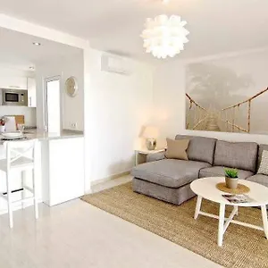 Apartamento Ground Floor With Private Garden, Charcos, Costa Teguise